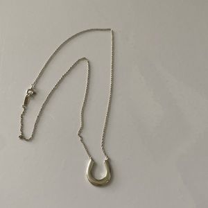 Tiffany & Co Horseshoe necklace
